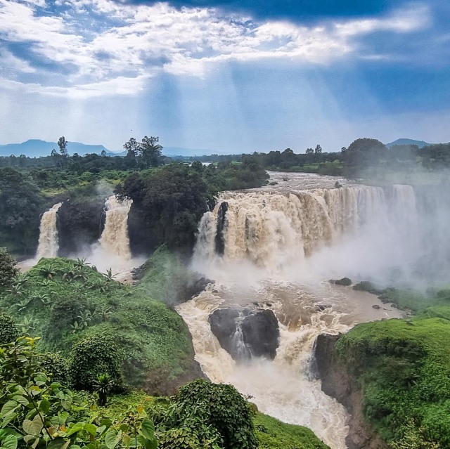 En sus tierras nace el Nilo Azul, desde lo más profundo del Lago Tana y las cascadas Tis Isat.